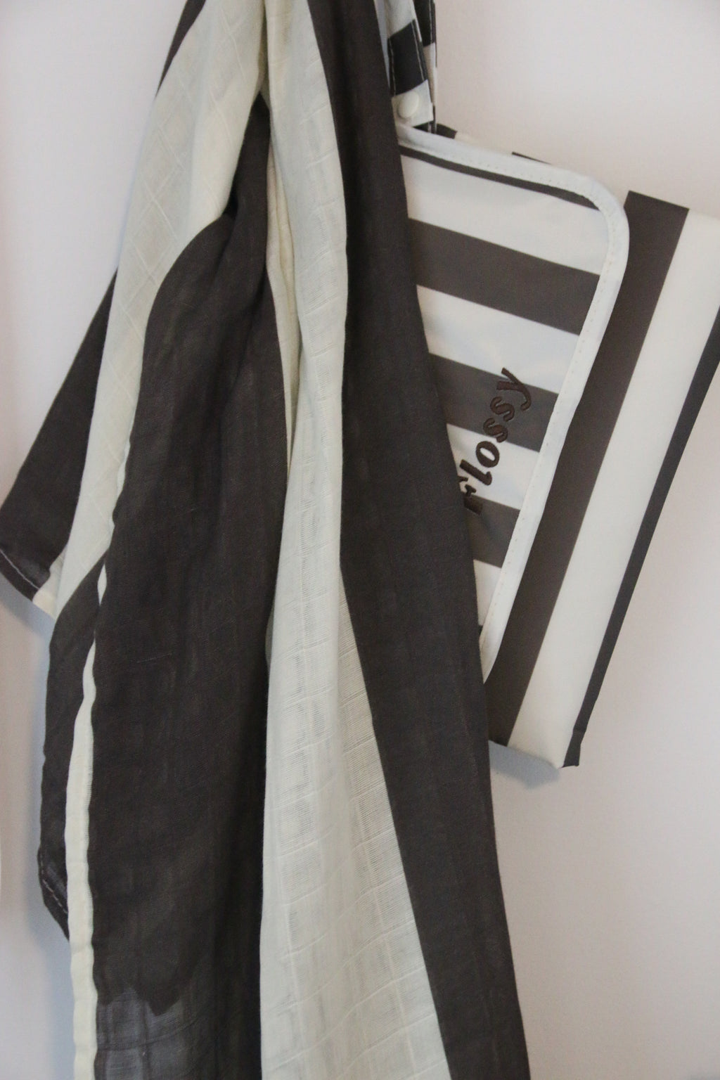 Swaddle Choc Cream