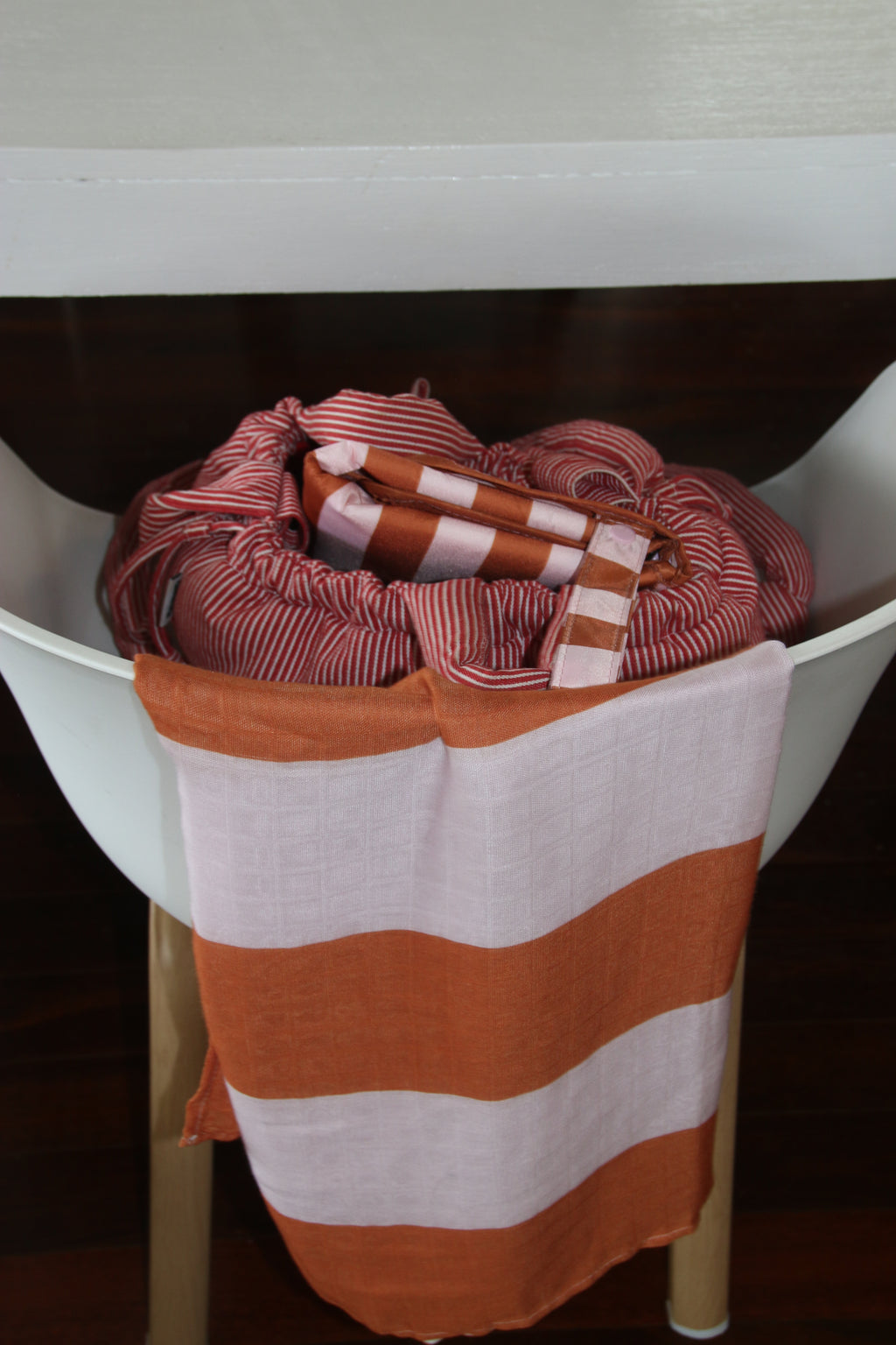 Portable Change Mat Peach Pie