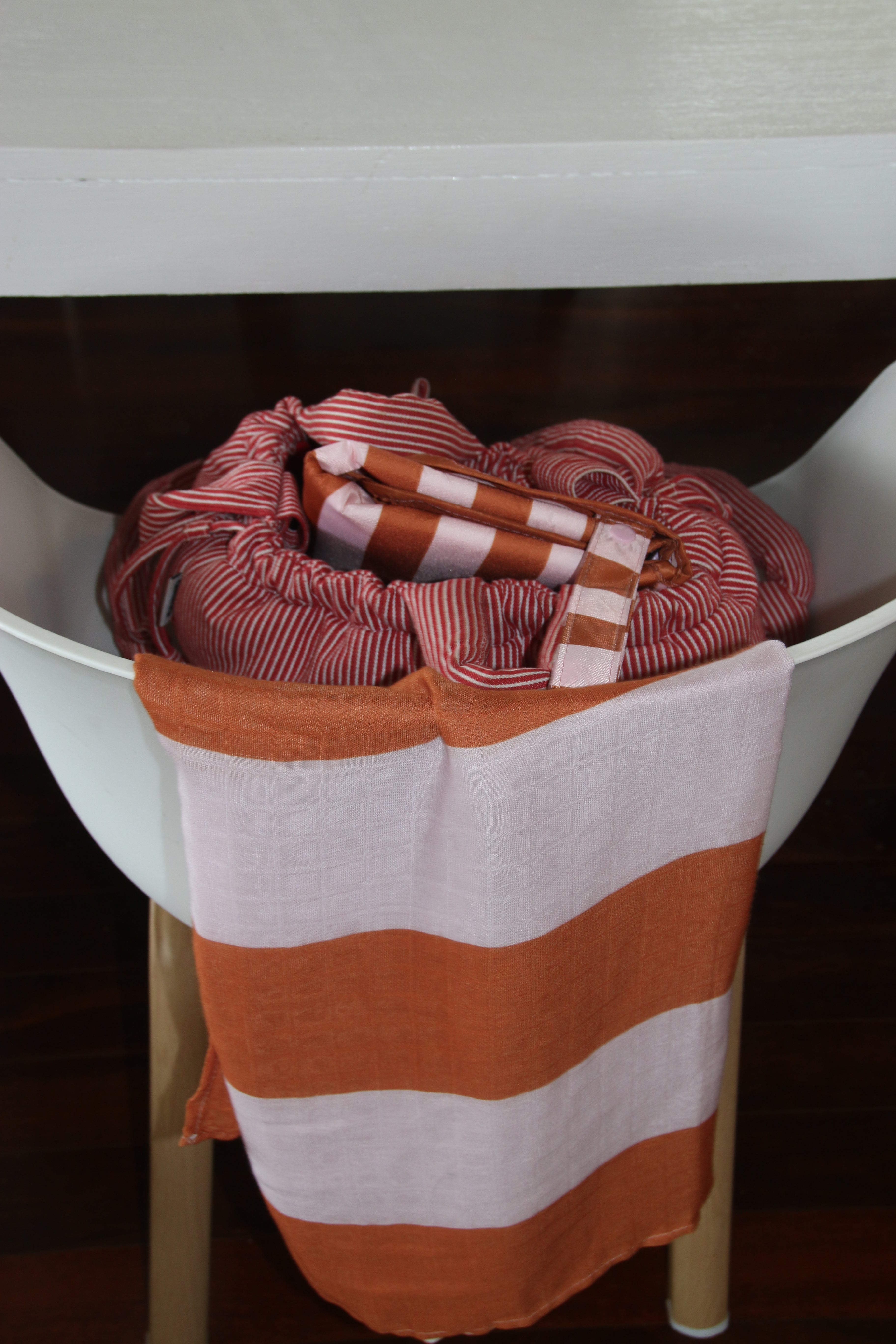 Portable Change Mat Peach Pie