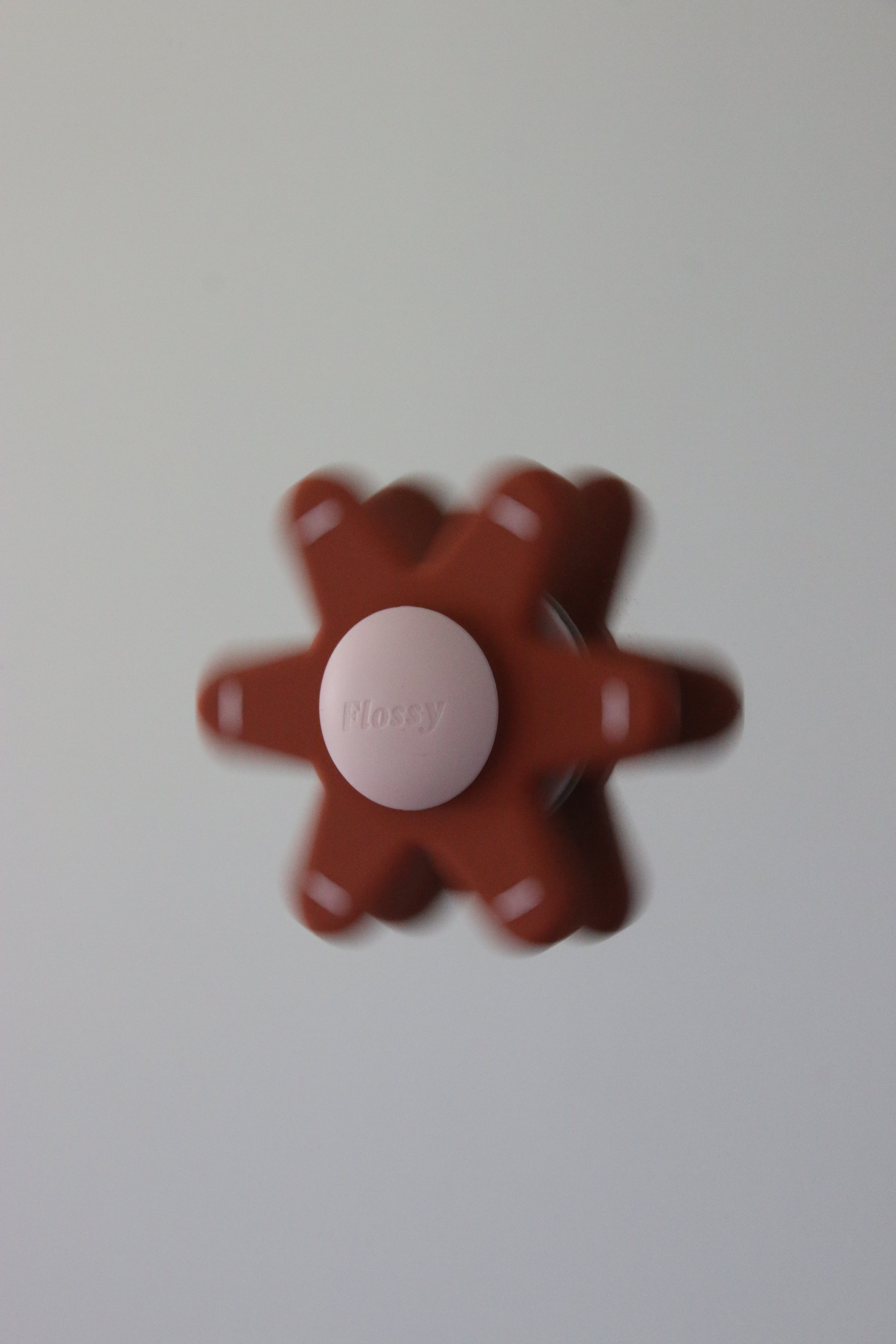 Flower Spinner Peach Pie