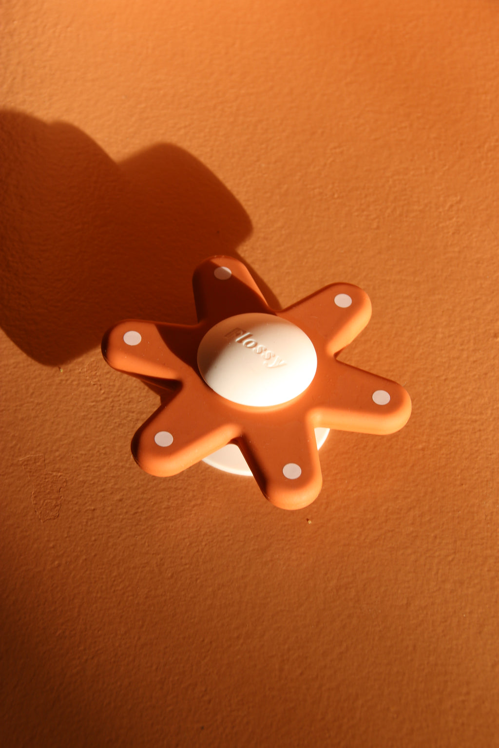 Flower Spinner Peach Pie