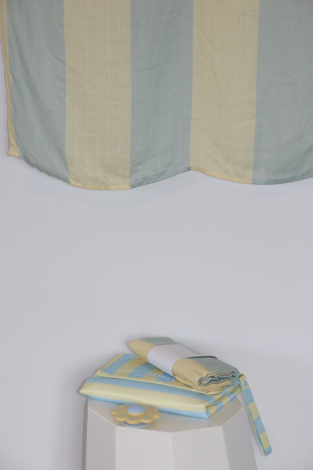 Swaddle Lemon Fizz