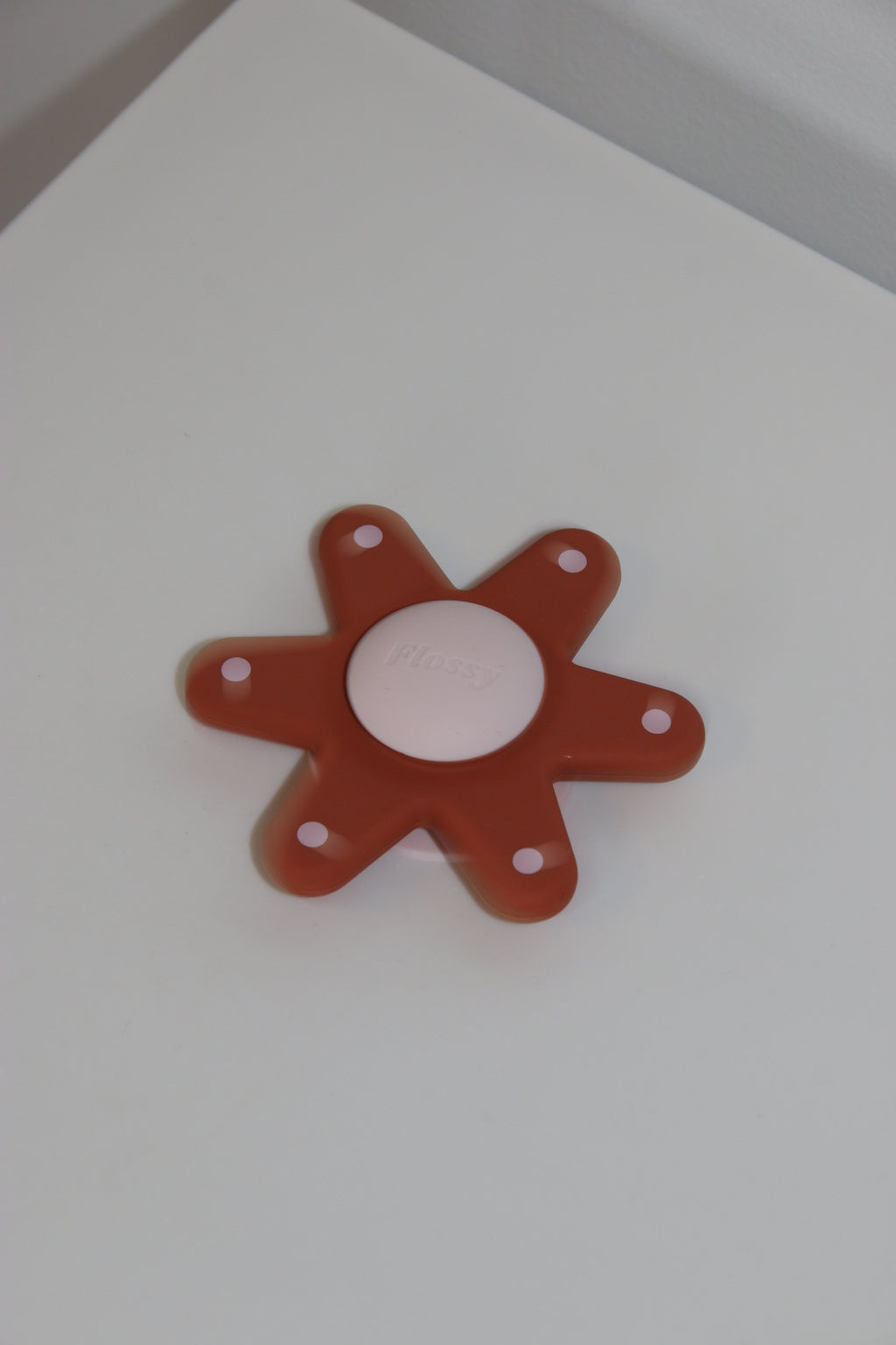 Flower Spinner Peach Pie
